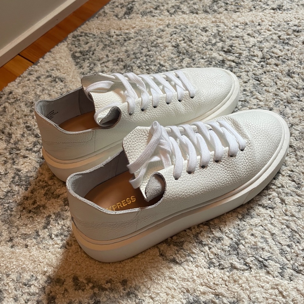 Express leather shoes size 7
